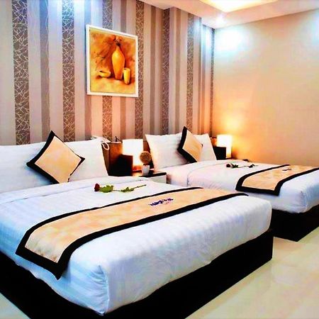 Hanoi Blue Hotel - The Water Front Da Nang Exterior photo