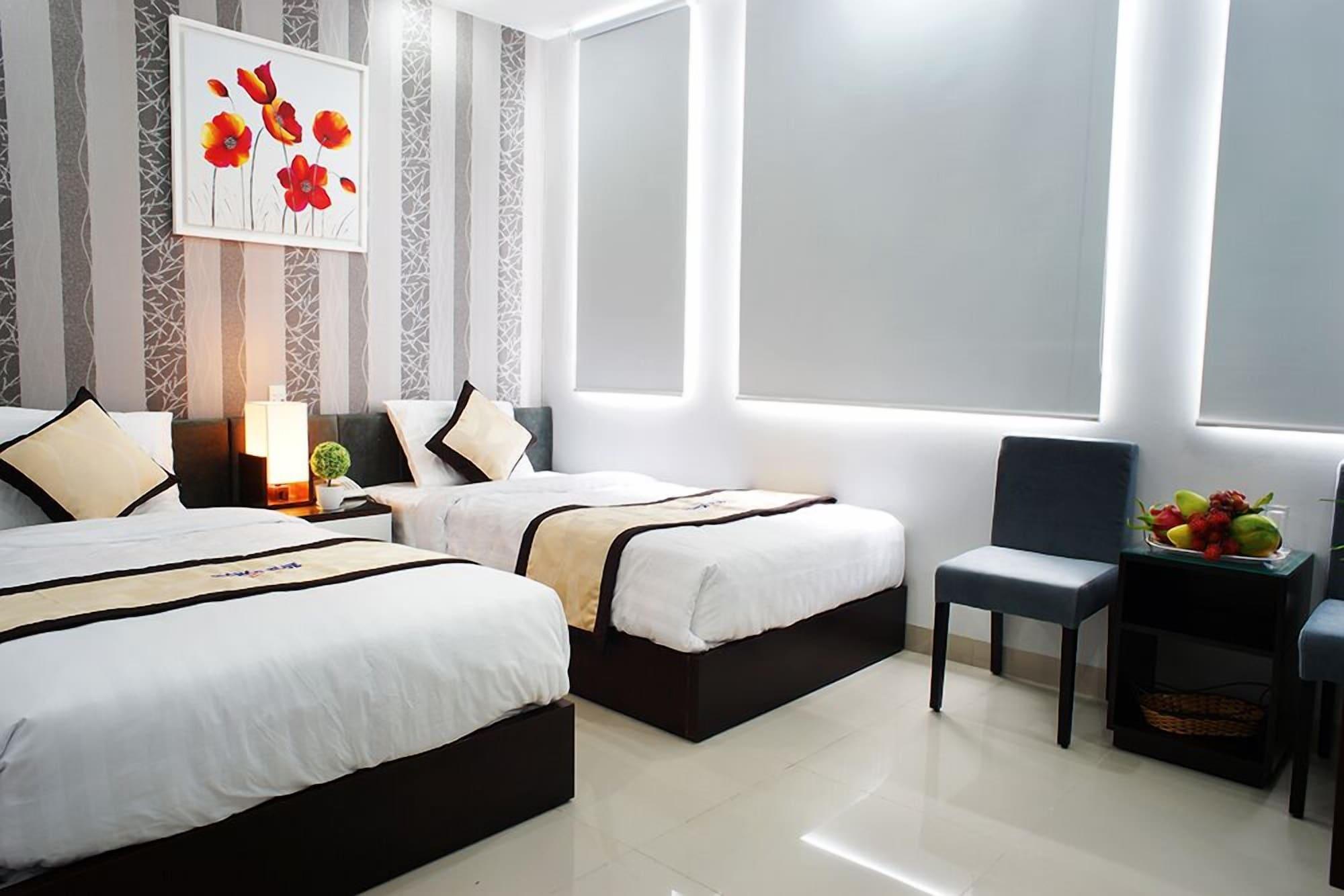 Hanoi Blue Hotel - The Water Front Da Nang Exterior photo