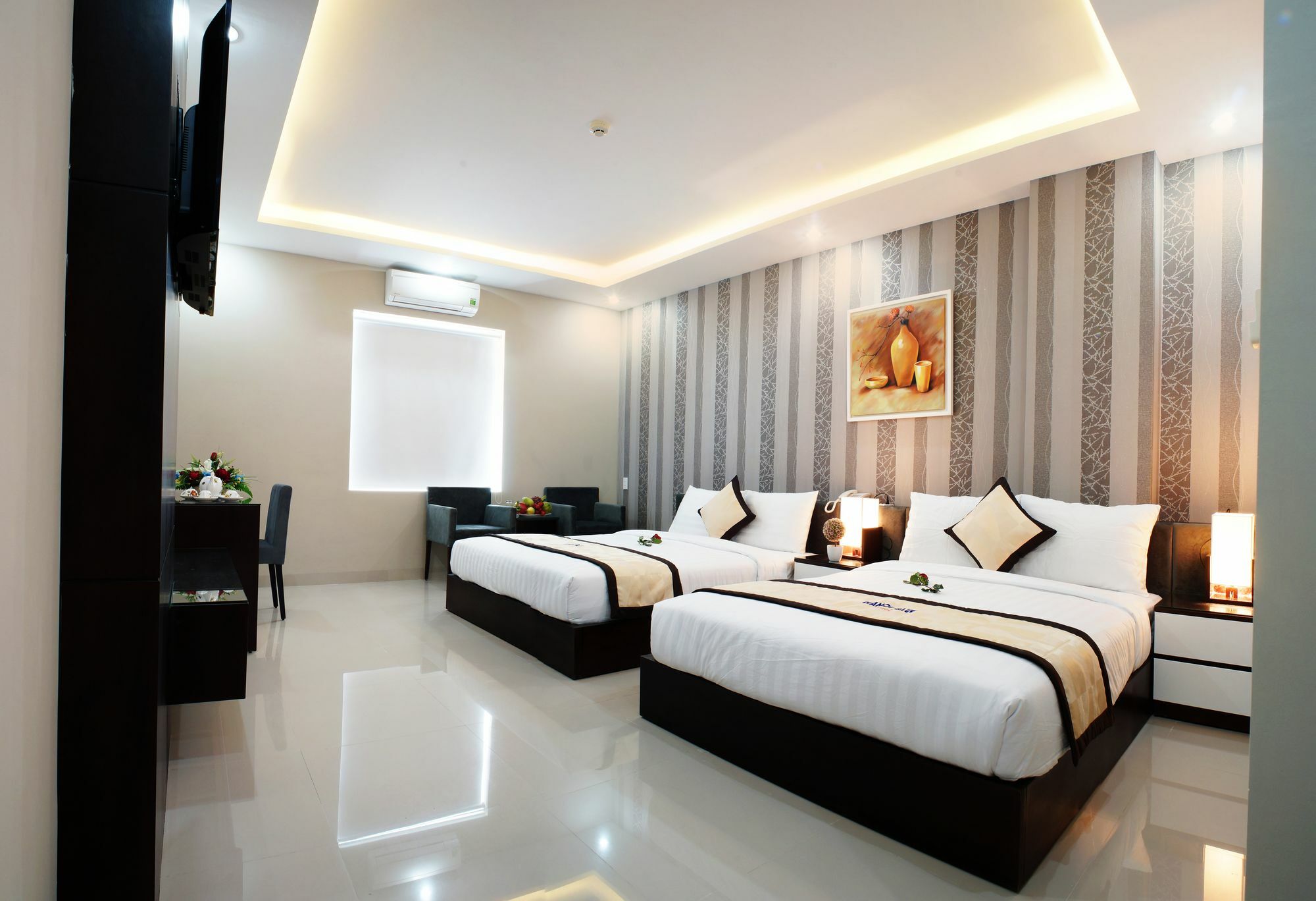Hanoi Blue Hotel - The Water Front Da Nang Exterior photo