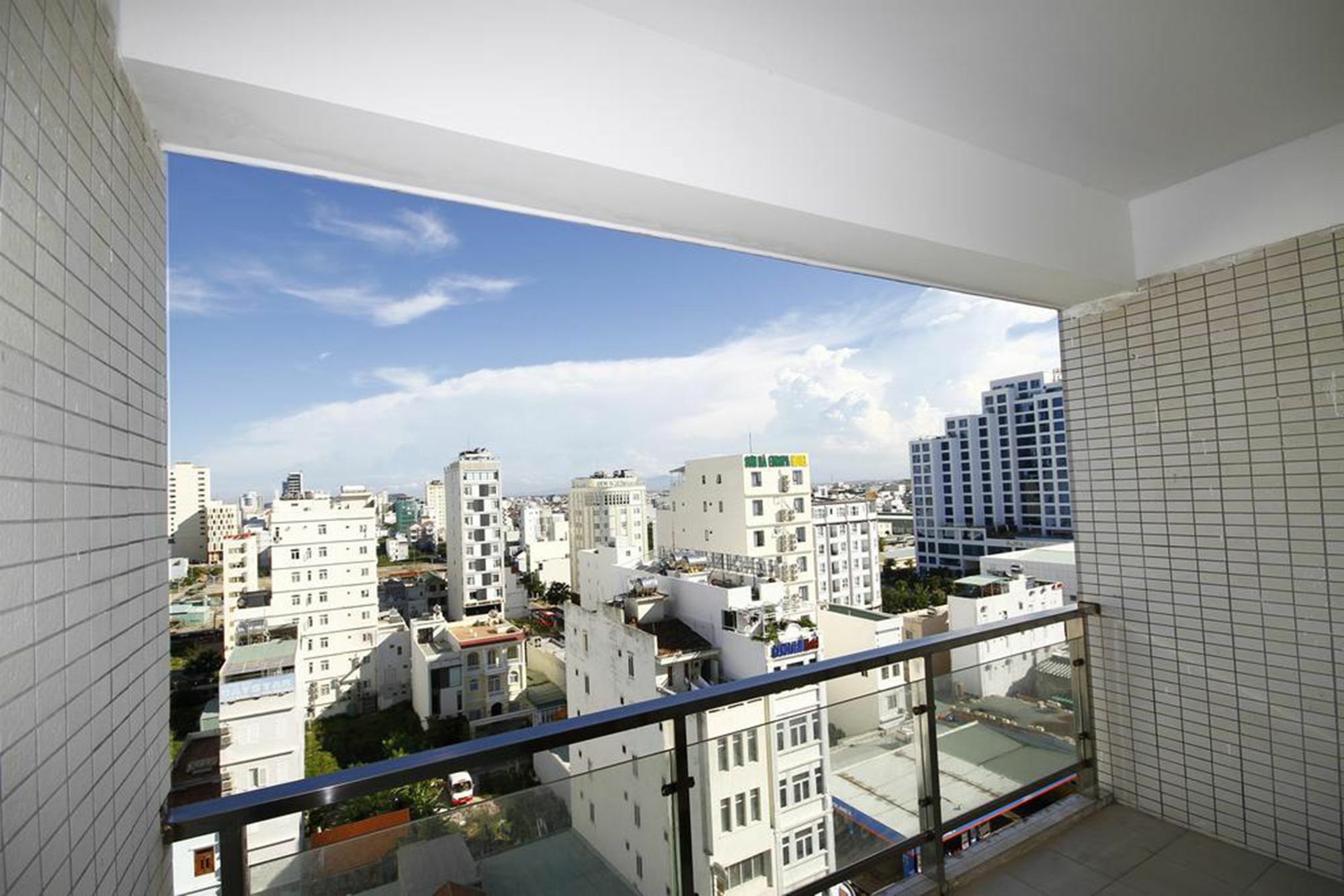 Hanoi Blue Hotel - The Water Front Da Nang Exterior photo